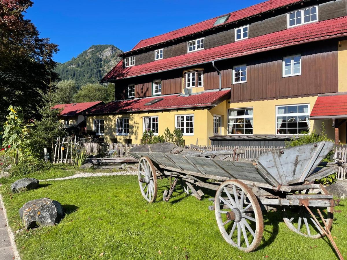 Hotel-Gasthof Der Wiesengrund Bad Hindelang Exterior photo