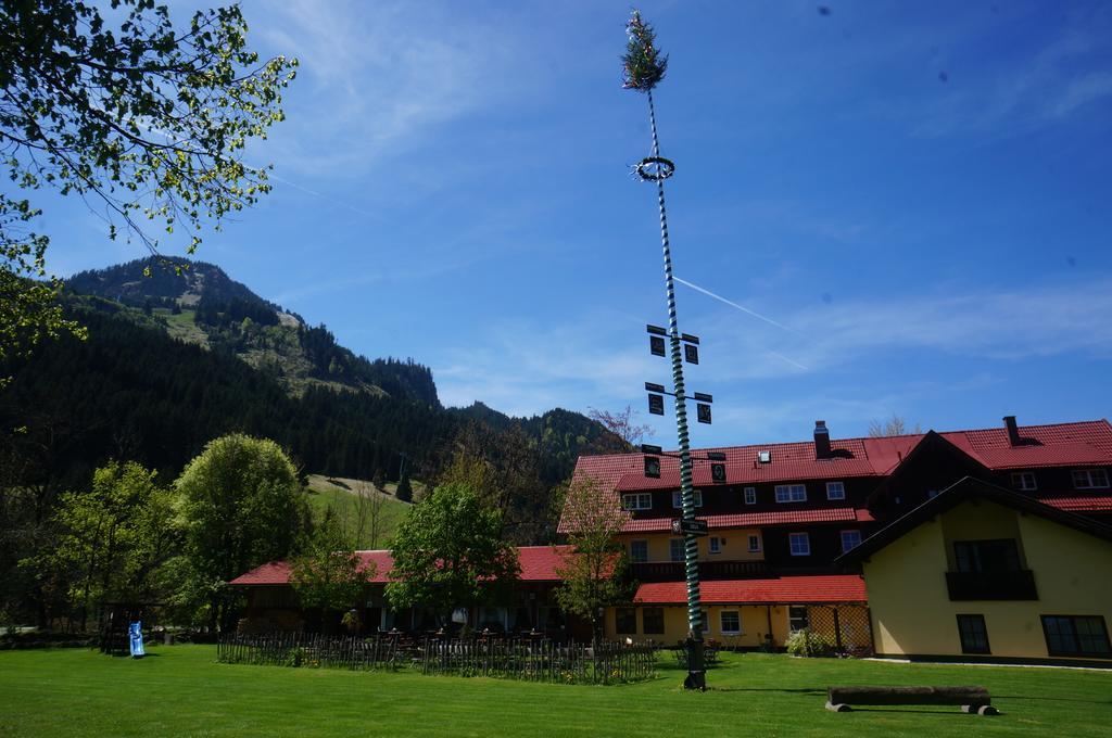 Hotel-Gasthof Der Wiesengrund Bad Hindelang Exterior photo